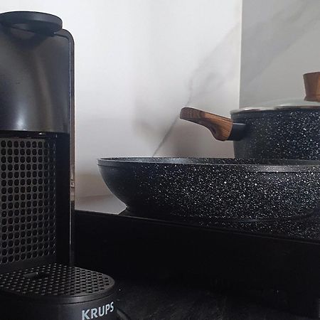 Pnoe Apartments Káto Loutrákion エクステリア 写真