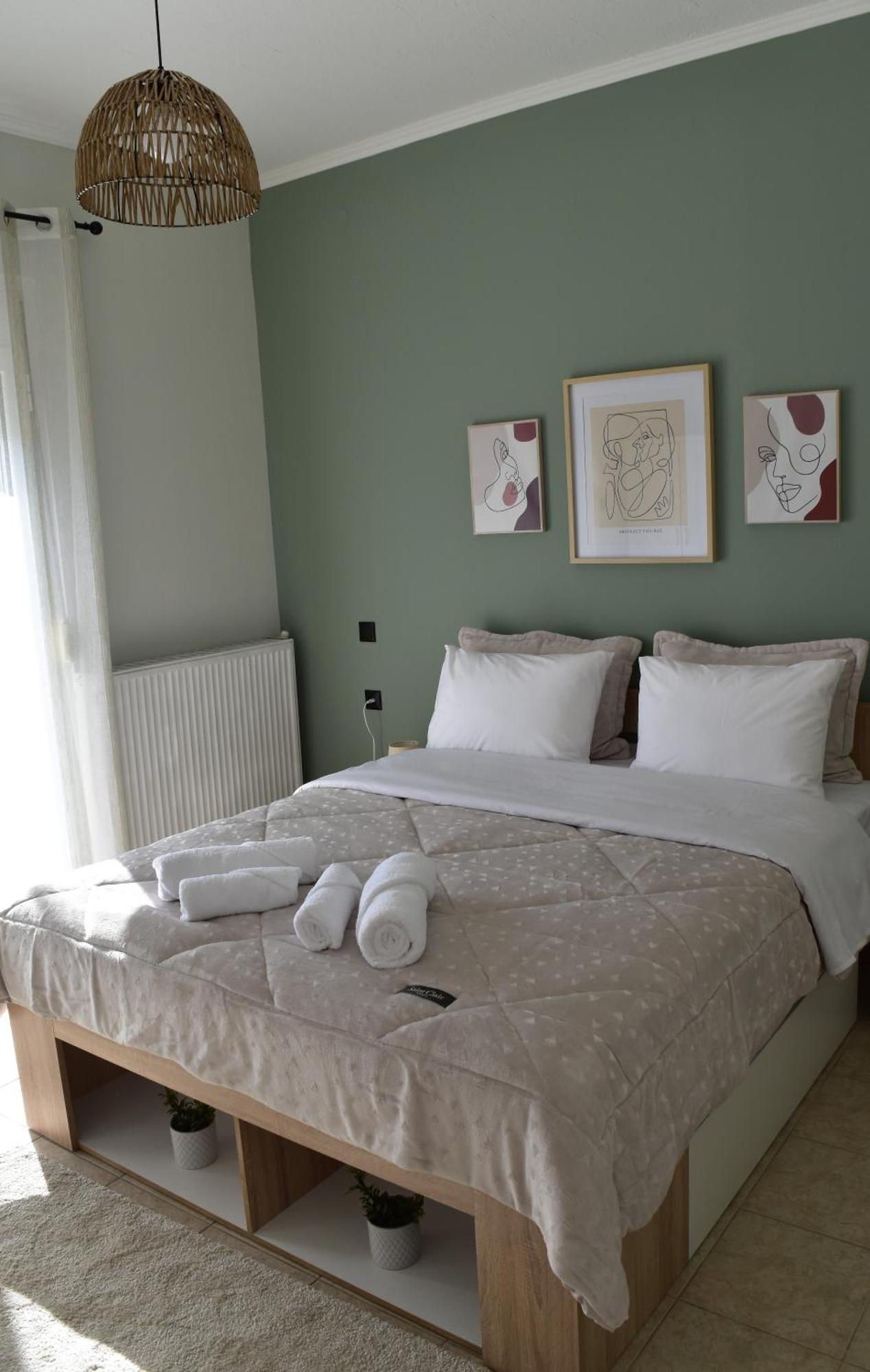 Pnoe Apartments Káto Loutrákion エクステリア 写真