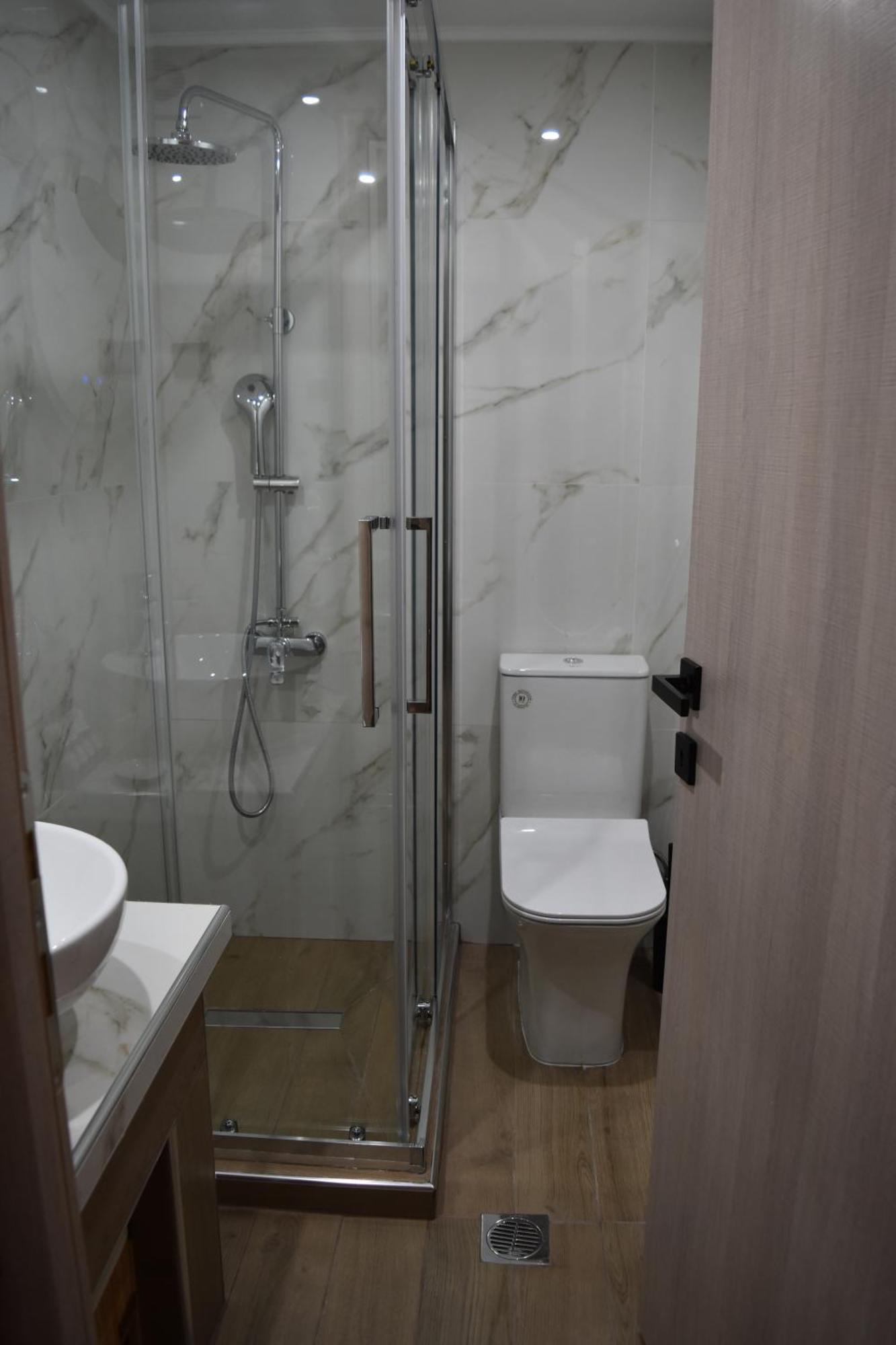 Pnoe Apartments Káto Loutrákion エクステリア 写真