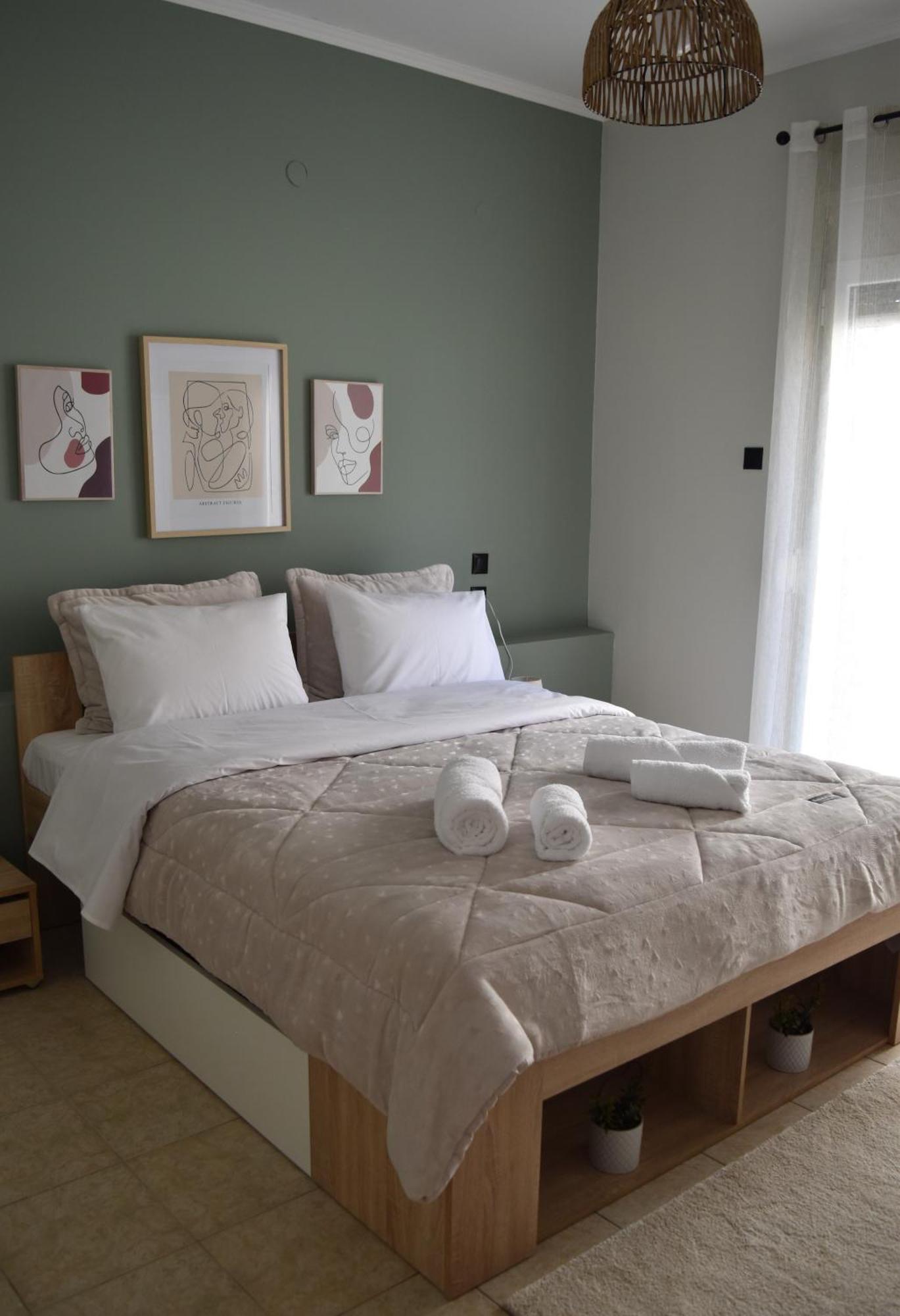 Pnoe Apartments Káto Loutrákion エクステリア 写真