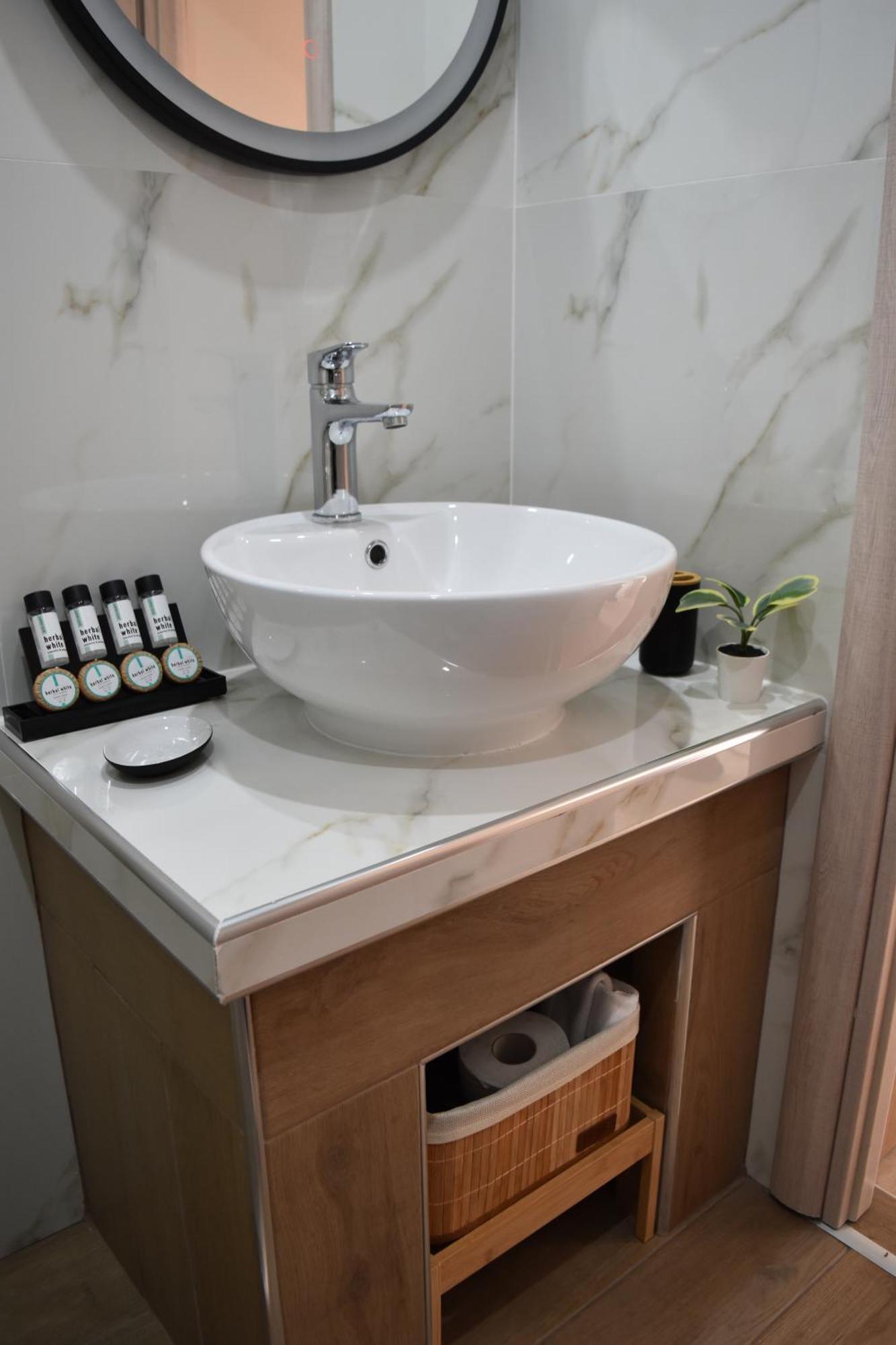 Pnoe Apartments Káto Loutrákion エクステリア 写真